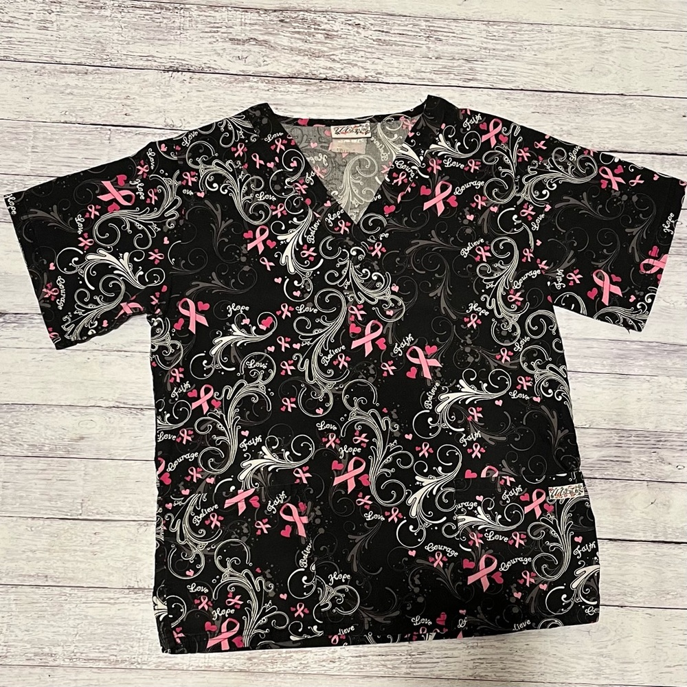 Black and Pink Short Sleeve Medical Scrub Top with Abstract Pattern